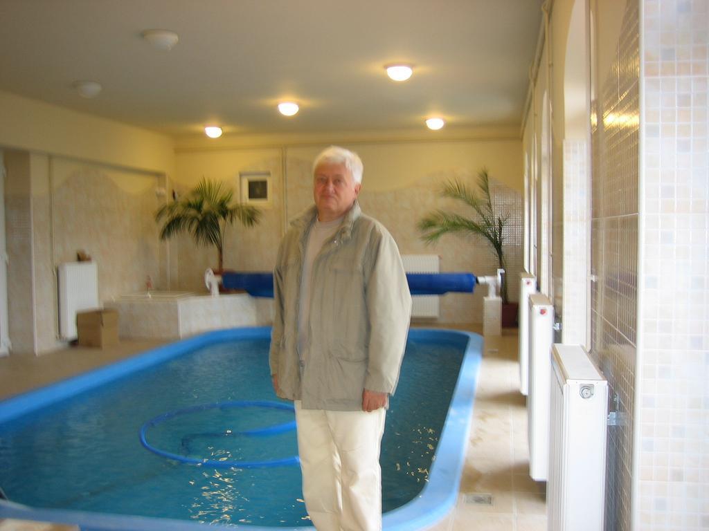 Hotel Aldos Panzio Farád Zewnętrze zdjęcie