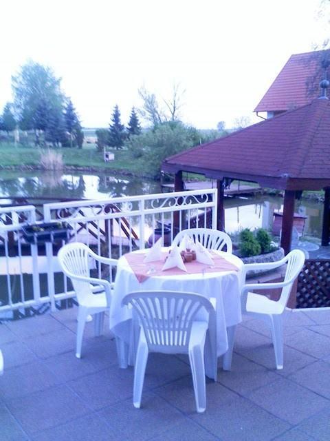 Hotel Aldos Panzio Farád Zewnętrze zdjęcie