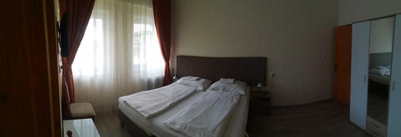 Hotel Aldos Panzio Farád Zewnętrze zdjęcie