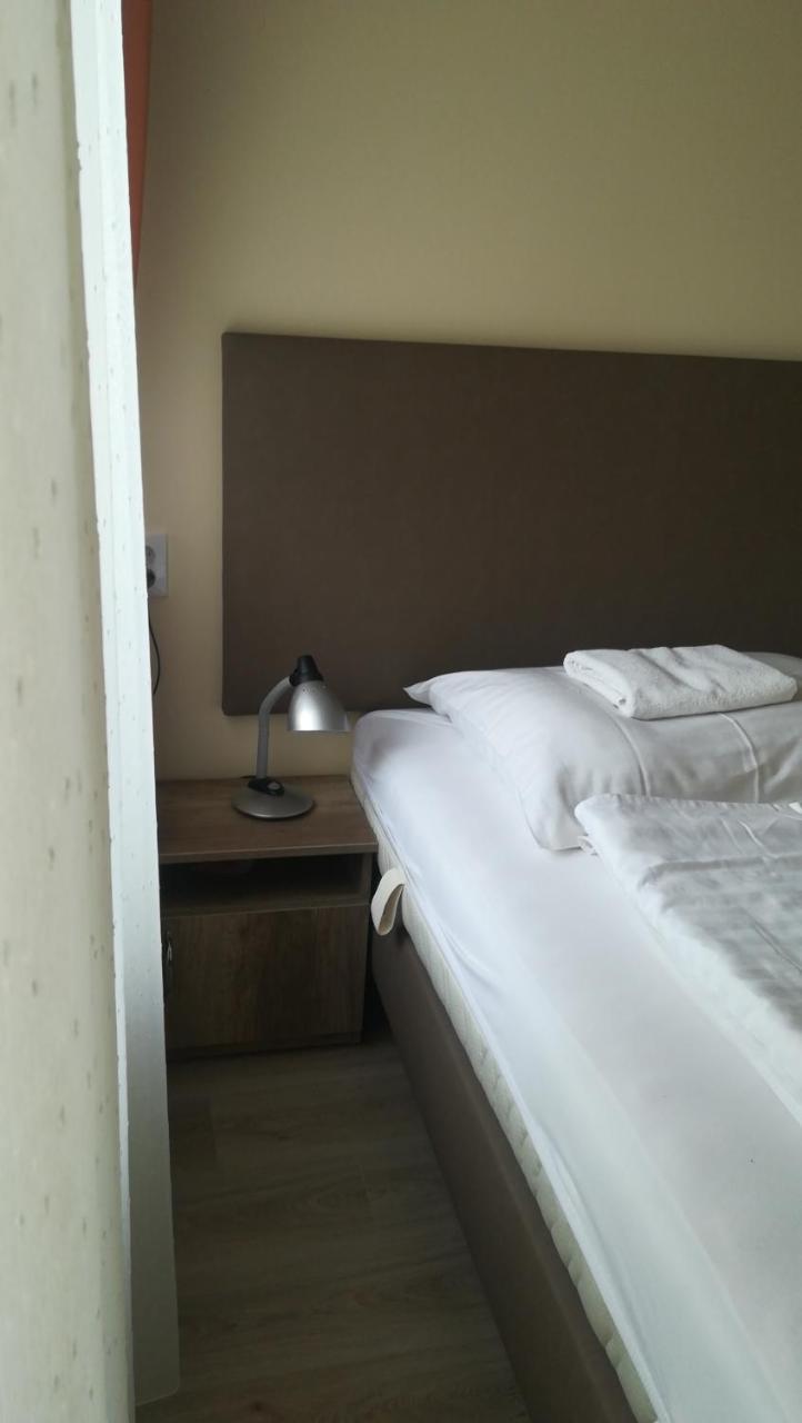 Hotel Aldos Panzio Farád Zewnętrze zdjęcie