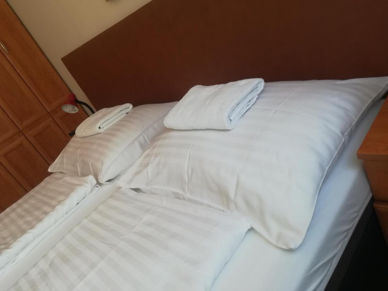 Hotel Aldos Panzio Farád Zewnętrze zdjęcie