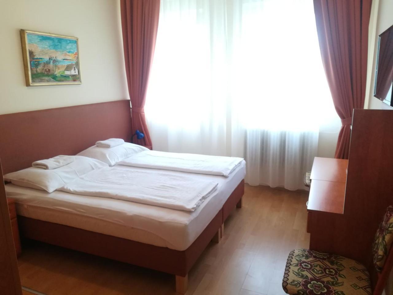 Hotel Aldos Panzio Farád Zewnętrze zdjęcie